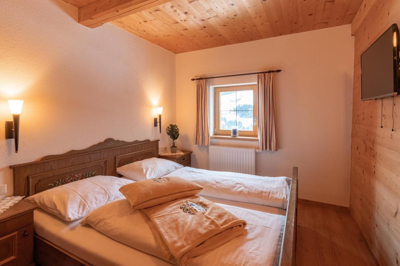 Berggasthof Staudachstub'N Kirchberg en Tyrol Extérieur photo